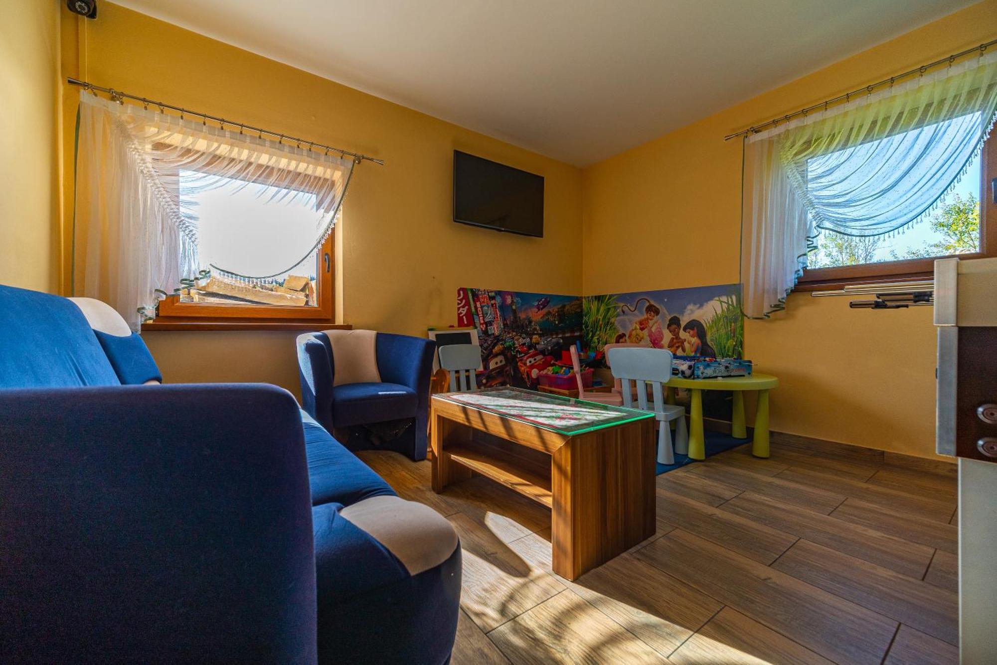 Apartamenty I Pokoje W Willi Na Ubocy Suche Exterior foto